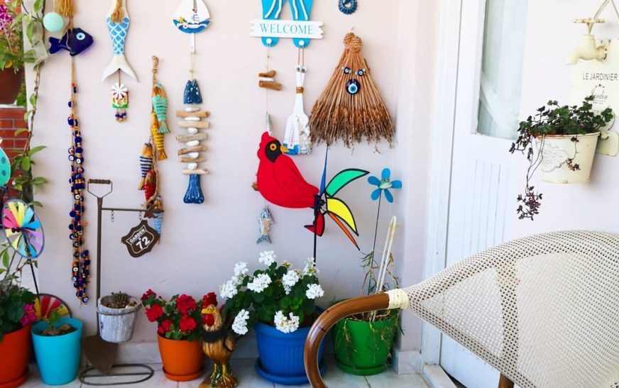 Balkon duvar süsleri ve süsleme fikirleri.