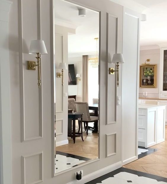 Koridor Ayna Dekorasyonu: Dar Antreleri Genişleten 7 Sır